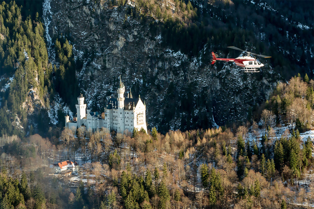 Hubschrauber Jet Ranger Schloss Neuschwanstein